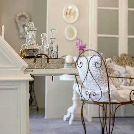 Apartamento Bnbook Maison Charlotte Dimora Parco *